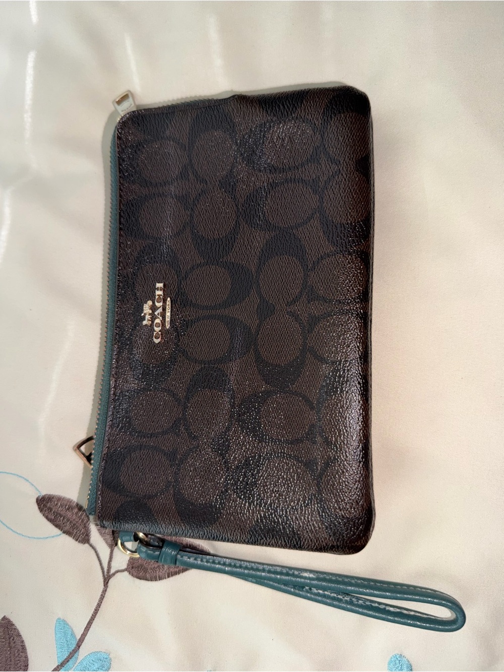 Coach Signature Double Zip Wristlet Teal Accents (AS IS / Read Description)